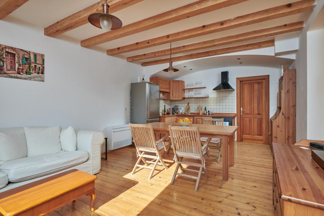 Park Cottage Goveđari Eksteriør bilde